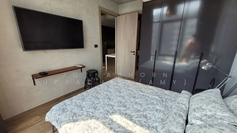 The Lofts Asoke, Bangkok, Sukhumvit 21 Road, Khlongtoei Nua, Watthana, Bangkok, 1 Bedroom, 35 sqm, Condo For Rent, by Juthabhorn Uppachit (Amy), 500263713 - DDproperty.com
