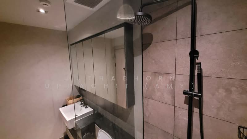 The Lofts Asoke, Bangkok, Sukhumvit 21 Road, Khlongtoei Nua, Watthana, Bangkok, 1 Bedroom, 35 sqm, Condo For Rent, by Juthabhorn Uppachit (Amy), 500263713 - DDproperty.com