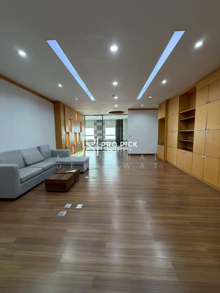 ให้เช่าสำนักงานใกล้ BTS เอกมัย, กรุงเทพ, พระโขนงเหนือ, วัฒนา, กรุงเทพ, 96 ตร.ม., สำนักงาน ให้เช่า, โดย Konrarat Deesawat, 500263724 - DDproperty.com