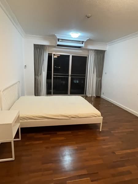 Sathorn Park Place, Bangkok, 27 Sathorn, Thung Maha Mek, Sathon, Bangkok, 2 Bedrooms, 236 sqm, Condo For Rent, by Sayanee Apinunmahakun, 500263734 - DDproperty.com