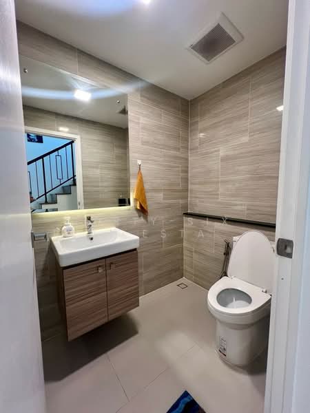 Grand Britania Bangna KM.12, Samut Prakan, 64 Soi 5, Bangphli Yai, Bang Plee, Samut Prakan, 4 Bedrooms, 255 sqm, Single Detached House For Rent, by Forty-Six Real Estate Group, 500263769 - DDproperty.com