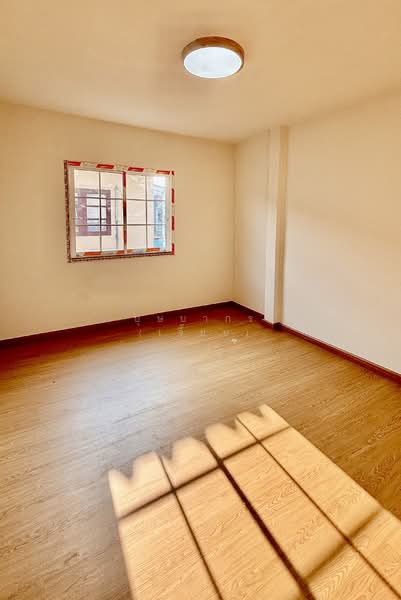 บ้านสวย หลังริม หมู่บ้าน ระเบียงทอง 3 ถนนเทพรักษ์ สายไหม ใกล้ บิ๊กซี สะพานใหม่, กรุงเทพ, เทพรักษ์, คลองถนน, สายไหม, กรุงเทพ, 100 ตร.ม., ทาวน์เฮ้าส์ ขาย, โดย บุษบากร (เจี๊ยบ), 500263776 - DDproperty.com