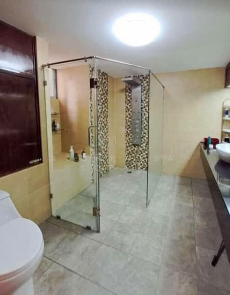 Tai Ping Towers, Bangkok, 582 Soi Sukhumvit 63, Khlong Tan Nua, Watthana, Bangkok, 4 Bedrooms, 252 sqm, Condo For Rent, by Boonraksa Sopak, 500263814 - DDproperty.com