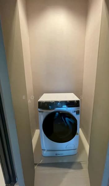 Life Asoke-Rama 9, Bangkok, 626 Asoke-Dindaeng Road, Makkasan, Ratchathewi, Bangkok, 2 Bedrooms, 60 sqm, Condo For Rent, by Boonraksa Sopak, 500263834 - DDproperty.com