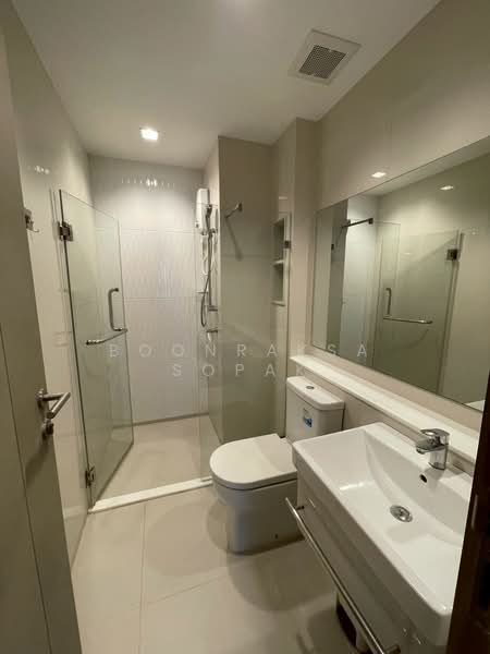 Life Asoke-Rama 9, Bangkok, 626 Asoke-Dindaeng Road, Makkasan, Ratchathewi, Bangkok, 2 Bedrooms, 60 sqm, Condo For Rent, by Boonraksa Sopak, 500263834 - DDproperty.com