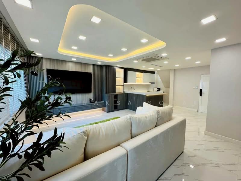 บ้าน 3-ห้องนอน, กรุงเทพ, ดินแดง, ดินแดง, กรุงเทพ, 300 ตร.ม., บ้านเดี่ยว ให้เช่า, โดย Boonraksa Sopak, 500263860 - DDproperty.com