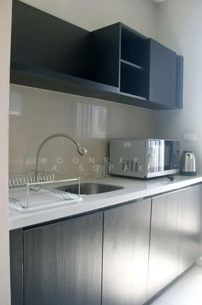 Rhythm Sukhumvit 44/1, Bangkok, Sukhumvit Road, Phra Kanong, Khlong Toei, Bangkok, 2 Bedrooms, 68 sqm, Condo For Rent, by Boonraksa Sopak, 500263882 - DDproperty.com