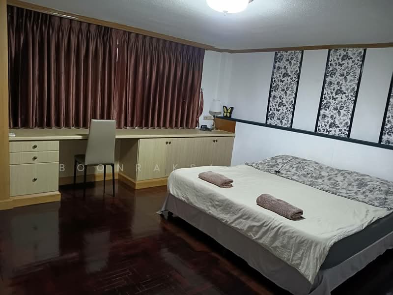 5-BR Townhouse, Bangkok, Khlong Tan Nua, Watthana, Bangkok, 5 Bedrooms, 448 sqm, Townhouse For Rent, by Boonraksa Sopak, 500263900 - DDproperty.com