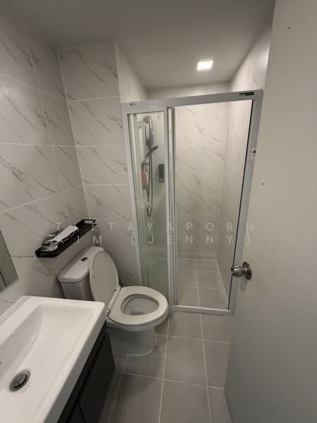 Atmoz Ratchada-Huaikwang, Bangkok, Saha Kan Pramun Alley, Wang Thonglang, Wang Thonglang, Bangkok, 2 Bedrooms, 35 sqm, Condo For Rent, by Tittayaporn Kim (Jenny), 500263904 - DDproperty.com