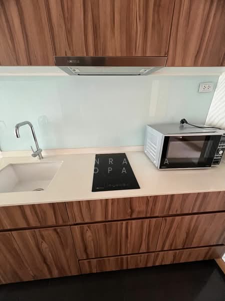 Via 31, Bangkok, Soi Sukhumvit 31, Khlong Tan Nua, Watthana, Bangkok, 1 Bedroom, 49 sqm, Condo For Rent, by Boonraksa Sopak, 500263914 - DDproperty.com