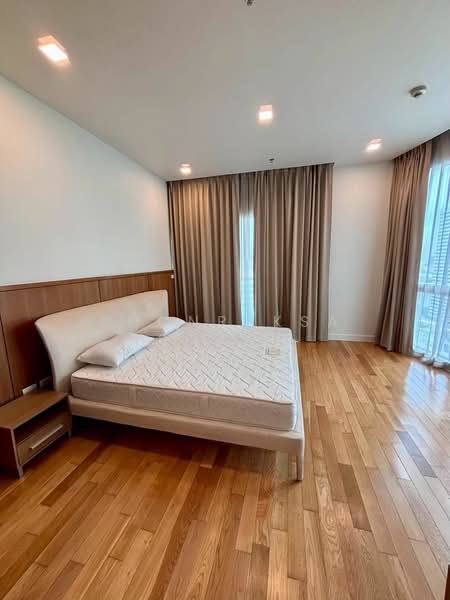 Millennium Residence, Bangkok, Sukhumvit Road, Khlong Toei, Khlong Toei, Bangkok, 3 Bedrooms, 193 sqm, Condo For Rent, by Boonraksa Sopak, 500263991 - DDproperty.com