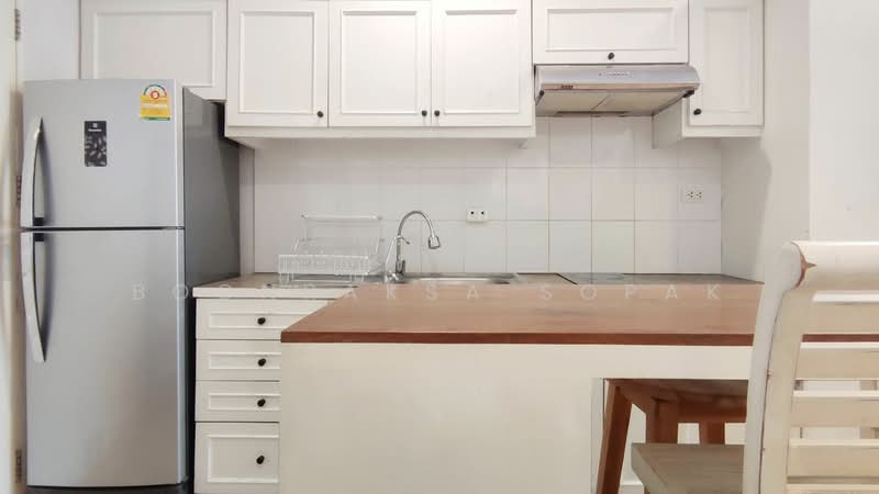 The Maple Sathon-Narathiwat, Bangkok, Narathiwatratchanakharin, Thung Wat Don, Sathon, Bangkok, 2 Bedrooms, 60 sqm, Condo For Rent, by Boonraksa Sopak, 500264003 - DDproperty.com