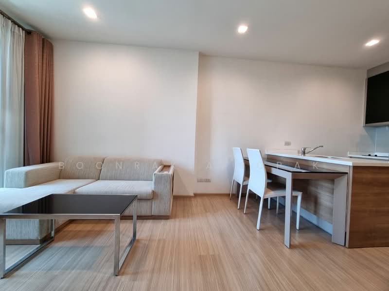 Rhythm Sukhumvit 50, Bangkok, 8 Sukhumvit 50, Sukhumvit Road, Phra Kanong, Khlong Toei, Bangkok, 1 Bedroom, 45 sqm, Condo For Rent, by Boonraksa Sopak, 500264042 - DDproperty.com