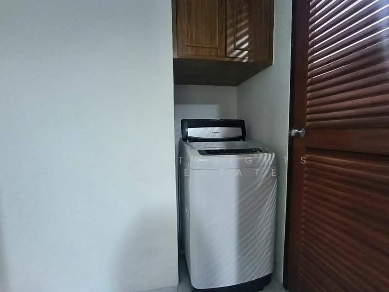 Baan Suanpetch, Bangkok, 18 Soi Sukhumvit 39, Khlong Tan Nua, Watthana, Bangkok, 2 Bedrooms, 135 sqm, Condo For Rent, by PROPERTYSIGHTS REAL ESTATE, 500264054 - DDproperty.com