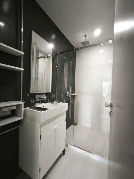 The Room BTS Wongwianyai, Bangkok, 44 KrungThonBuri Road, Khlong Ton Sai, Khlong San, Bangkok, 1 Bedroom, 48 sqm, Condo For Sale, by Phanrangsi Wutthikornwanich, 500264066 - DDproperty.com