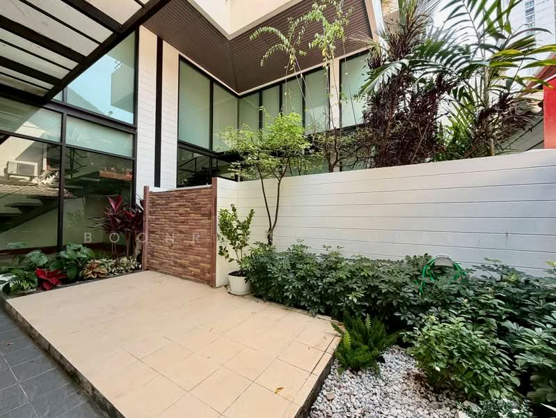 บ้าน 3-ห้องนอน, กรุงเทพ, คลองตัน, คลองเตย, กรุงเทพ, 229 ตร.ม., บ้านเดี่ยว ให้เช่า, โดย Boonraksa Sopak, 500264086 - DDproperty.com