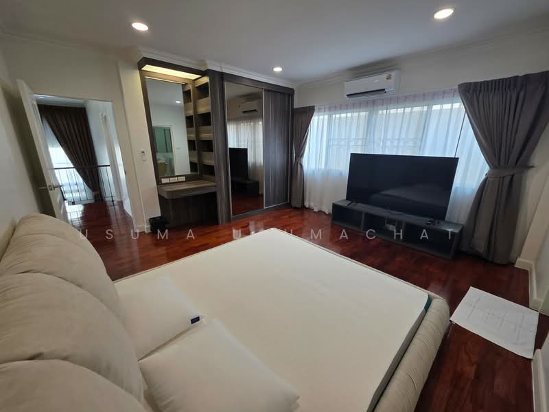แกรนด์ บางกอก บูเลอวาร์ด พระราม 9 – ศรีนครินทร์ : Grand Bangkok Boulevard Rama 9 - Srinakarindra, กรุงเทพ, ซอยกรุงเทพกรีฑา17 ทับช้าง, สะพานสูง, กรุงเทพ, 300 ตร.ม., บ้านเดี่ยว ให้เช่า, โดย Usuma Usumachat, 500264152 - DDproperty.com