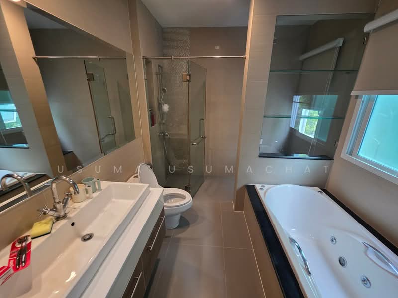 Grand Bangkok Boulevard Rama 9 - Srinakarindra, Bangkok, Krungthep Kritha 17 Alley, Thap Chang, Saphan Sung, Bangkok, 4 Bedrooms, 300 sqm, Single Detached House For Rent, by Usuma Usumachat, 500264152 - DDproperty.com
