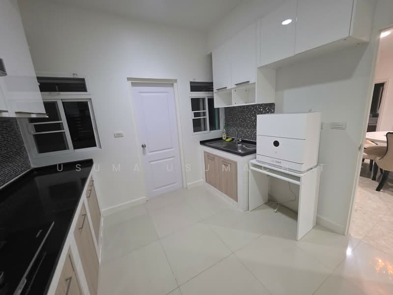 Grand Bangkok Boulevard Rama 9 - Srinakarindra, Bangkok, Krungthep Kritha 17 Alley, Thap Chang, Saphan Sung, Bangkok, 4 Bedrooms, 300 sqm, Single Detached House For Rent, by Usuma Usumachat, 500264152 - DDproperty.com