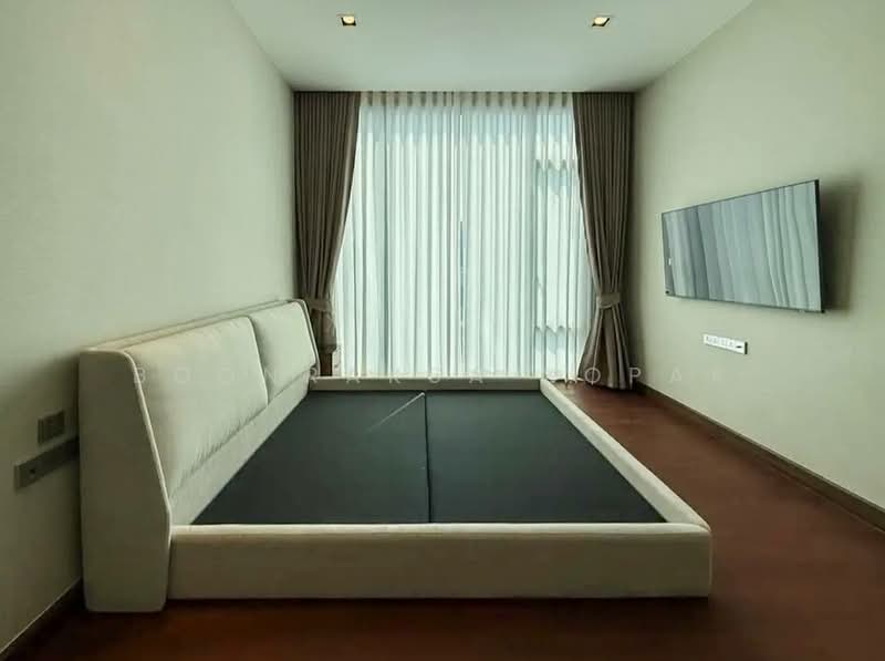 Q1 Sukhumvit, Bangkok, 1 Sukhumvit Road, Khlong Toei, Khlong Toei, Bangkok, 2 Bedrooms, 108 sqm, Condo For Rent, by Boonraksa Sopak, 500264163 - DDproperty.com