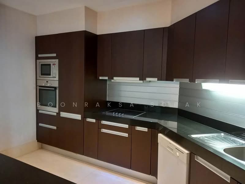 The Infinity, Bangkok, 98 Narathiwatratchanakharin Road, Silom, Bang Rak, Bangkok, 2 Bedrooms, 90 sqm, Condo For Rent, by Boonraksa Sopak, 500264170 - DDproperty.com