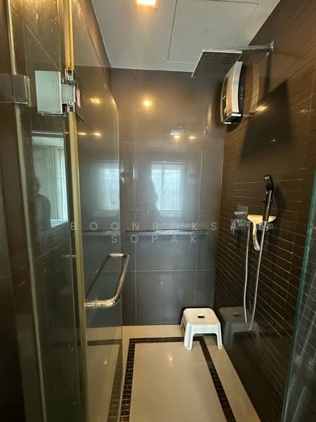 Rhythm Sukhumvit 50, Bangkok, 8 Sukhumvit 50, Sukhumvit Road, Phra Kanong, Khlong Toei, Bangkok, 1 Bedroom, 45 sqm, Condo For Rent, by Boonraksa Sopak, 500264172 - DDproperty.com