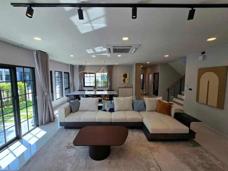 Centro Bangna, Samut Prakan, 111 Soi 3, Bang Kaeo, Bang Plee, Samut Prakan, 5 Bedrooms, 280 sqm, Single Detached House For Rent, by สลิลา อภิญญาณกุล, 500264183 - DDproperty.com