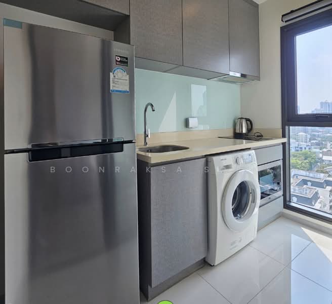 Rhythm Sukhumvit 36-38, Bangkok, 55 Soi Sukhumvit 36, Sukhumvit Road, Phra Kanong, Khlong Toei, Bangkok, 1 Bedroom, 35 sqm, Condo For Rent, by Boonraksa Sopak, 500264185 - DDproperty.com