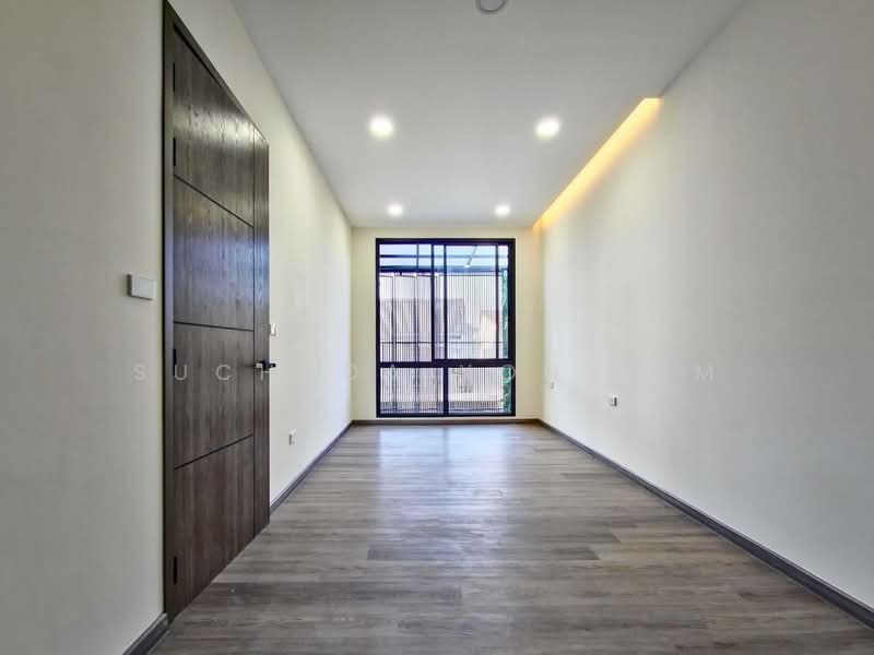 บ้าน 3-ห้องนอน, กรุงเทพ, บางจาก, พระโขนง, กรุงเทพ, 250 ตร.ม., บ้านเดี่ยว ขาย, โดย Suchada Yodyiem, 500264213 - DDproperty.com