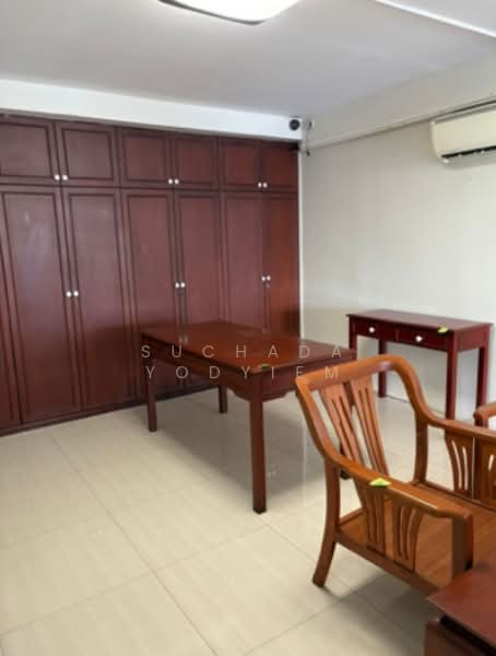 ITF Silom Palace, Bangkok, 160 Soi Naradhiwas Rajanagarindra 1, Suriyawong, Bang Rak, Bangkok, 1 Bedroom, 50 sqm, Condo For Sale, by Suchada Yodyiem, 500264229 - DDproperty.com