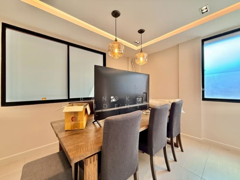 The Prestige 49 Condominium, Bangkok, Sukhumvit, Khlong Tan Nua, Watthana, Bangkok, 3 Bedrooms, 186 sqm, Townhouse For Rent, by Bangkok Residential, 500264236 - DDproperty.com