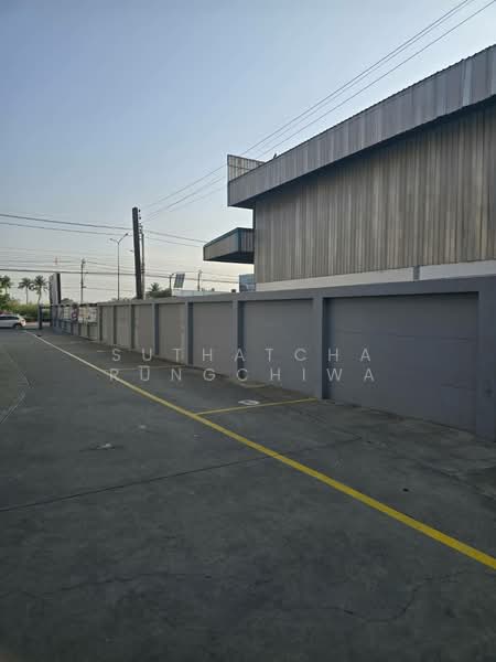 ออฟฟิศ 440ตรม., กรุงเทพ, คลองสองต้นนุ่น, ลาดกระบัง, กรุงเทพ, 440 ตร.ม., ตึกแถว-อาคารพาณิชย์ ให้เช่า, โดย Suthatcha Rungchiwa, 500264252 - DDproperty.com