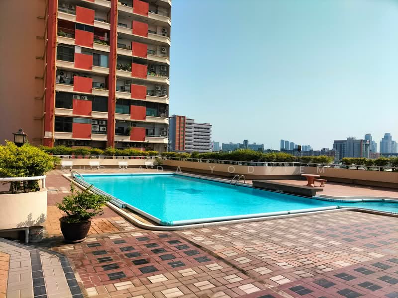 Country Complex Bangna, Bangkok, Sanpawut Road, Bang Na, Bang Na, Bangkok, 3 Bedrooms, 134 sqm, Condo For Sale, by Suchada Yodyiem, 500264256 - DDproperty.com