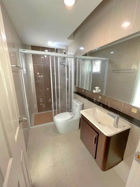 Baan Klang Krung Sathorn-Narathiwas, Bangkok, 599 Nonsi Road, Chong Nonsi, Yan Nawa, Bangkok, 3 Bedrooms, 200 sqm, Townhouse For Rent, by Bangkok Residential, 500264261 - DDproperty.com