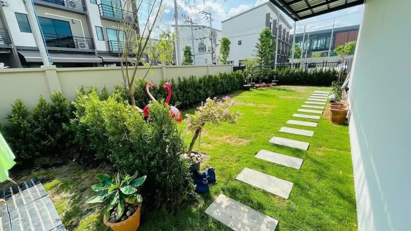 Baan Klang Muang Srinakarin – Onnut, Bangkok, 174 Soi On Nut 70/1, Prawet, Prawet, Bangkok, 3 Bedrooms, 141 sqm, Townhouse For Rent, by Agent Pla, 500264322 - DDproperty.com