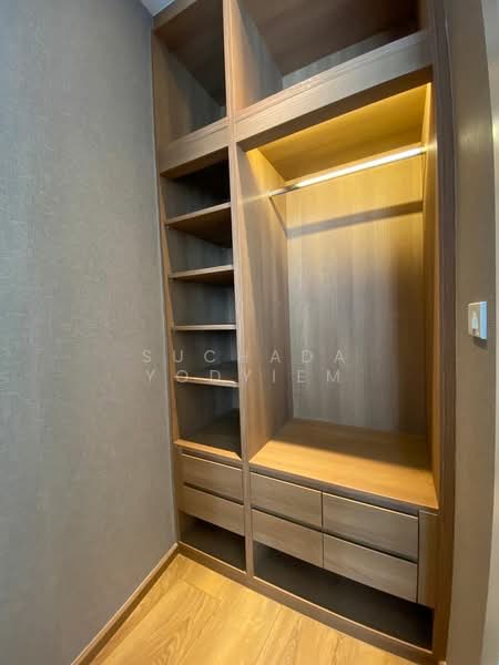 Park Origin Phrom Phong (Park 24), Bangkok, 68 Soi Sukhumvit 24, Khong Tan, Khlong Toei, Bangkok, 2 Bedrooms, 55 sqm, Condo For Sale, by Suchada Yodyiem, 500264331 - DDproperty.com