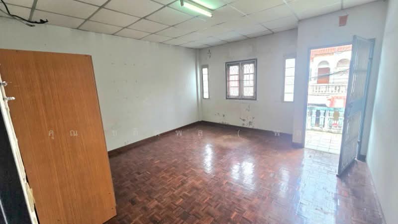 For Sale - ทาวน์โฮม ภัชธีญา ท่าอิฐ ใกล้ MRT สถานีบางรักน้อยท่าอิฐ, Nonthaburi