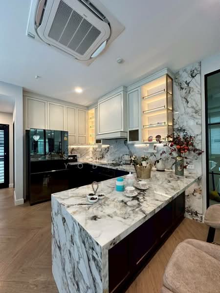 Nantawan Rama 9 - New Krungthepkreetha, Bangkok, Saphan Sung, Saphan Sung, Bangkok, 5 Bedrooms, 558 sqm, Single Detached House For Sale, by Suchada Yodyiem, 500264401 - DDproperty.com