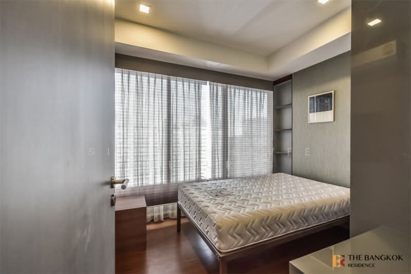 M Silom, Bangkok, 26 Narathiwas Ratchanakarin Road, Suriyawong, Bang Rak, Bangkok, 2 Bedrooms, 61 sqm, Condo For Sale, by Sirirut Havee Akehurst, 500264421 - DDproperty.com