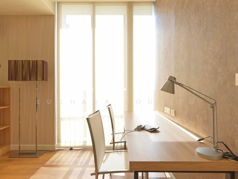 Park Origin Phrom Phong (Park 24), Bangkok, 68 Soi Sukhumvit 24, Khong Tan, Khlong Toei, Bangkok, 3 Bedrooms, 120 sqm, Condo For Sale, by Suchada Yodyiem, 500264425 - DDproperty.com