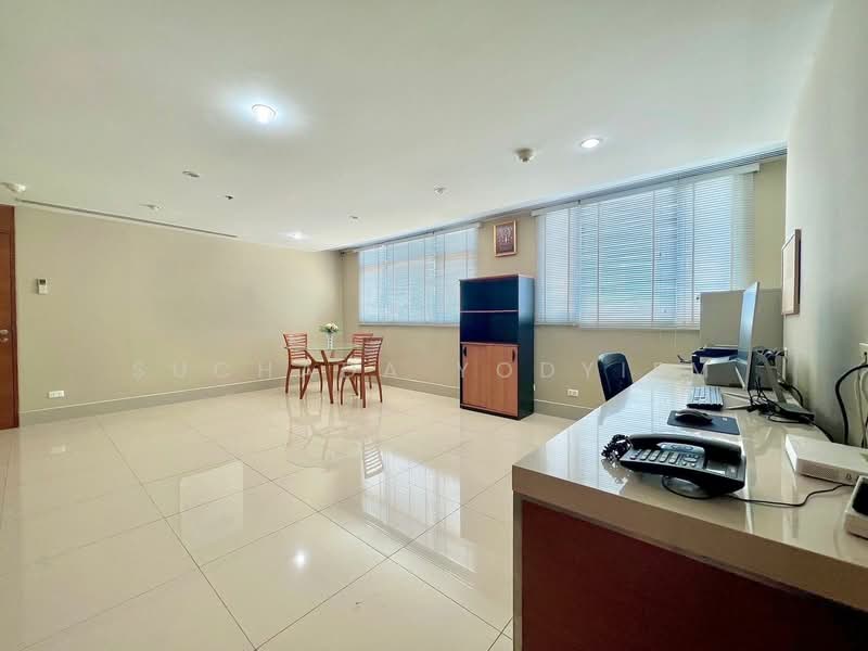 Sukhumvit City Resort, Bangkok, 51 Soi Sukhumvit 11, Khlongtoei Nua, Watthana, Bangkok, 2 Bedrooms, 125 sqm, Condo For Sale, by Suchada Yodyiem, 500264428 - DDproperty.com