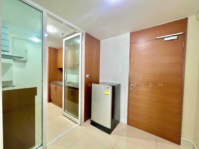 Sukhumvit City Resort, Bangkok, 51 Soi Sukhumvit 11, Khlongtoei Nua, Watthana, Bangkok, 2 Bedrooms, 125 sqm, Condo For Sale, by Suchada Yodyiem, 500264428 - DDproperty.com