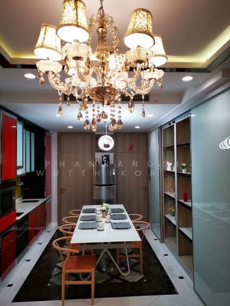 Noble Ploenchit, Bangkok, 1035 Ploenchit  Road, Lumphini, Pathum Wan, Bangkok, 2 Bedrooms, 76 sqm, Condo For Sale, by Phanrangsi Wutthikornwanich, 500264437 - DDproperty.com