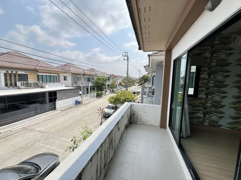 RK Home Park 2 Rama 9 - Wongwaen, Bangkok, 51 Patthana Chonabot 3 Rd, Khlong Song Ton Nun, Lat Krabang, Bangkok, 5 Bedrooms, 200 sqm, Single Detached House For Sale, by The Best Property  ติ๋ว, 500264451 - DDproperty.com
