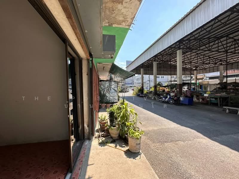 For Sale - Renovated Commercial Building / Shophouse next to Makro Chiang Mai, Chiang Mai