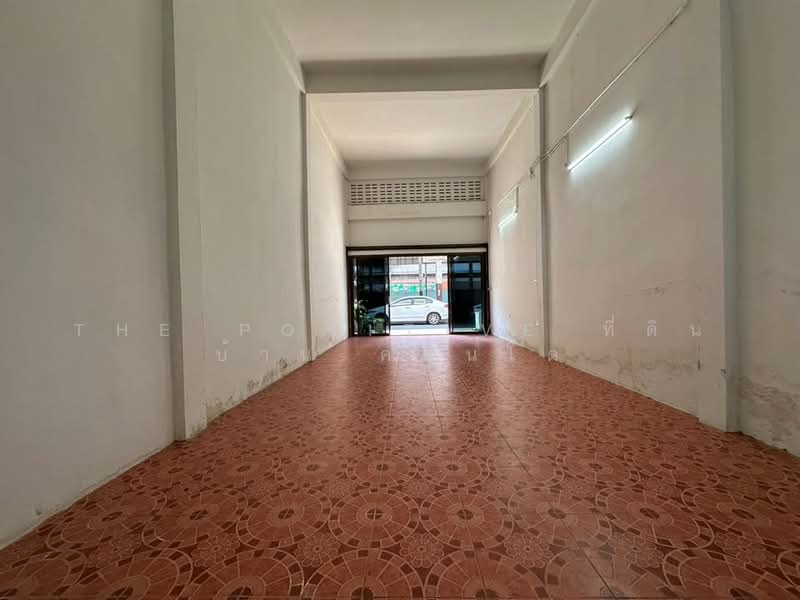 For Sale - Renovated Commercial Building / Shophouse next to Makro Chiang Mai, Chiang Mai