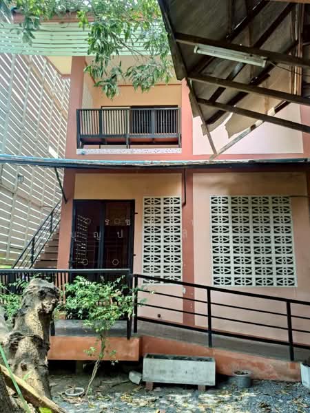 ขายที่ดินพร้อมสิ่งปลูกสร้าง ทำเลติด ถนนสายเอเชีย (AH2) ต.บ้านกรด อ.บางปะอิน จ.พระนครศรีอยุธยา, พระนครศรีอยุธยา, บ้านกรด, บางปะอิน, พระนครศรีอยุธยา, 6,196 ตร.ม., ที่ดิน ขาย, โดย รชตวัน บุญประสิทธิ์, 500264503 - DDproperty.com