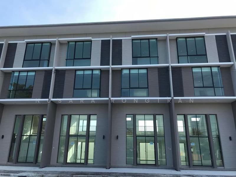 undefined, Bangkok, Thab Yao, Lat Krabang, Bangkok, 3 Bedrooms, 210 sqm, Townhouse For Rent, by Nusara Rongtran, 500264521 - DDproperty.com