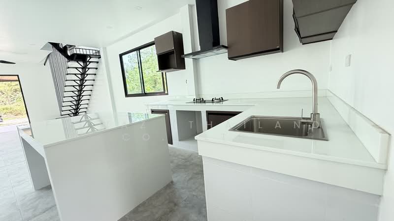 Modern Pool Villa Thalang Near UWC & Bang Tao Best Deal Phuket, Phuket, Thep Krasattri, Thalang, Phuket, 3 Bedrooms, 189 sqm, Villa For Sale, by Fazwaz (Thailand) Co., Ltd., 500264536 - DDproperty.com