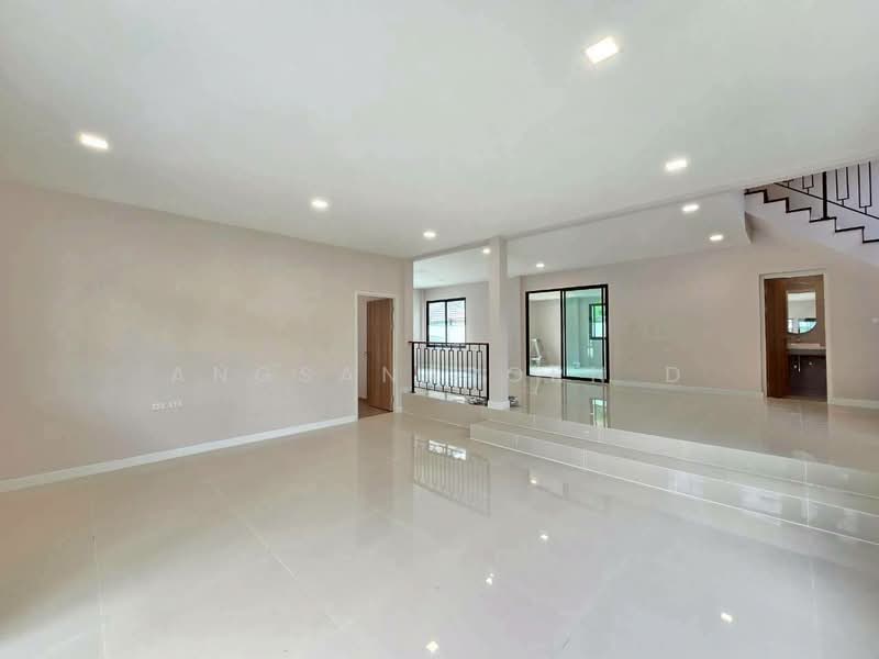 Ladawan Pinklao-Borommaratchachonnani, Bangkok, Borommaratchachonnani Road, Sala Thammasop, Thawi Watthana, Bangkok, 4 Bedrooms, 348 sqm, Single Detached House For Sale, by Angsanaporn D, 500264559 - DDproperty.com